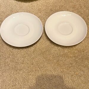 Crate&Barrel White Dining Set (set of 2)